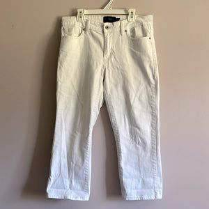 Levi’s Demi Curve Classic Capri Crop Jeans